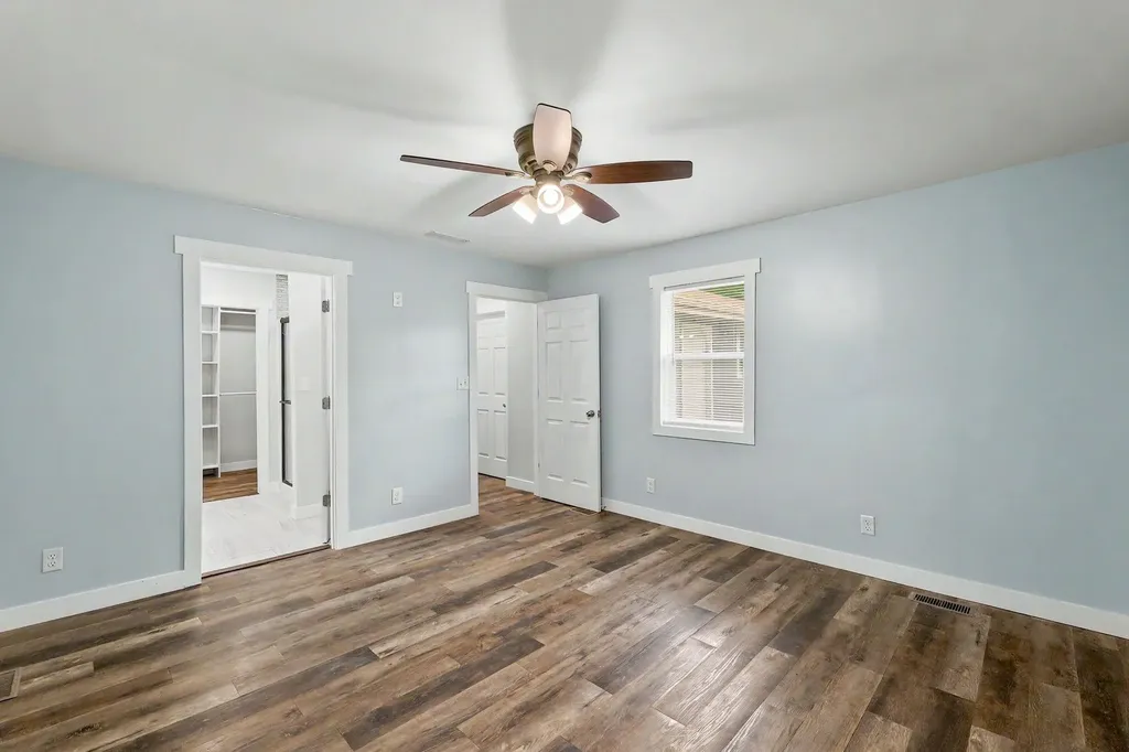221 W Main Mount Hope KS 67108