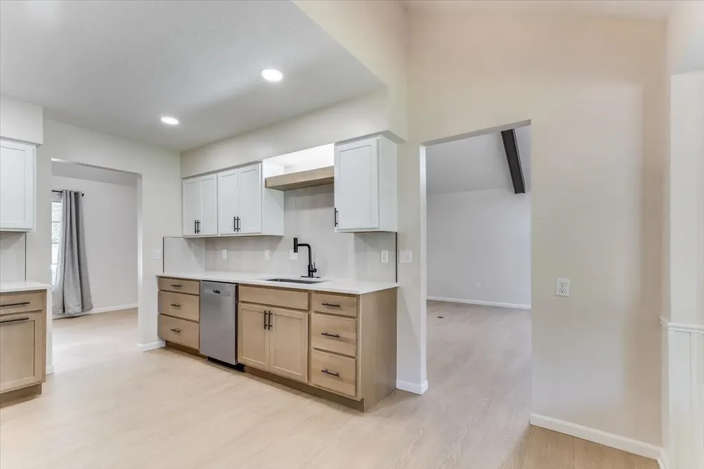 11304 W Douglas Wichita KS 67212