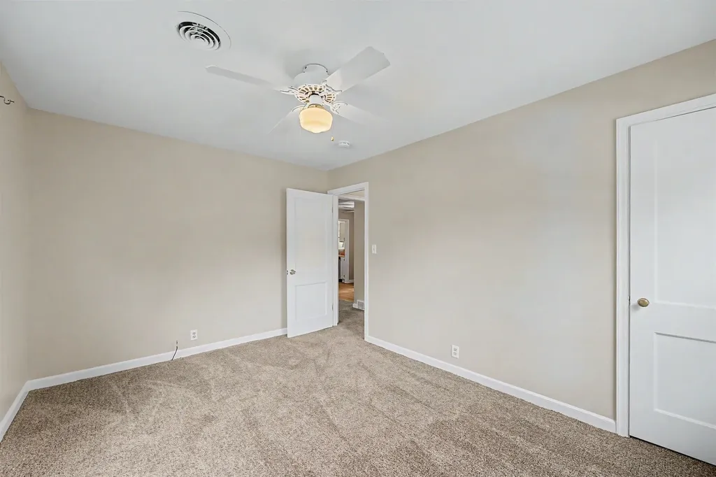 722 S Lightner Wichita KS 67218