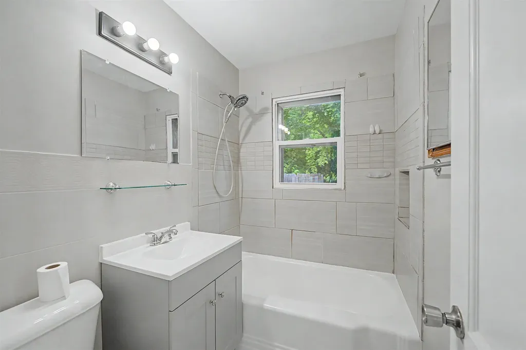 722 S Lightner Wichita KS 67218