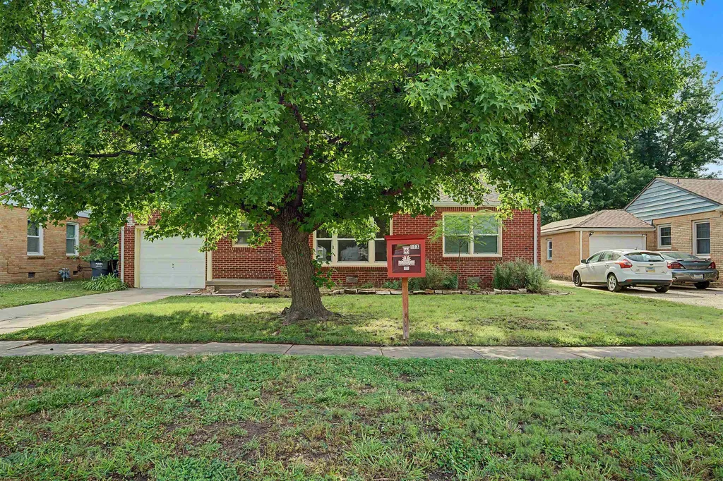722 S Lightner Wichita KS 67218