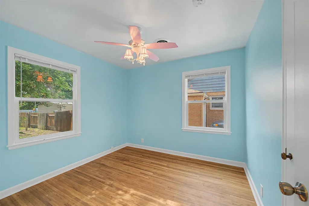 722 S Lightner Wichita KS 67218