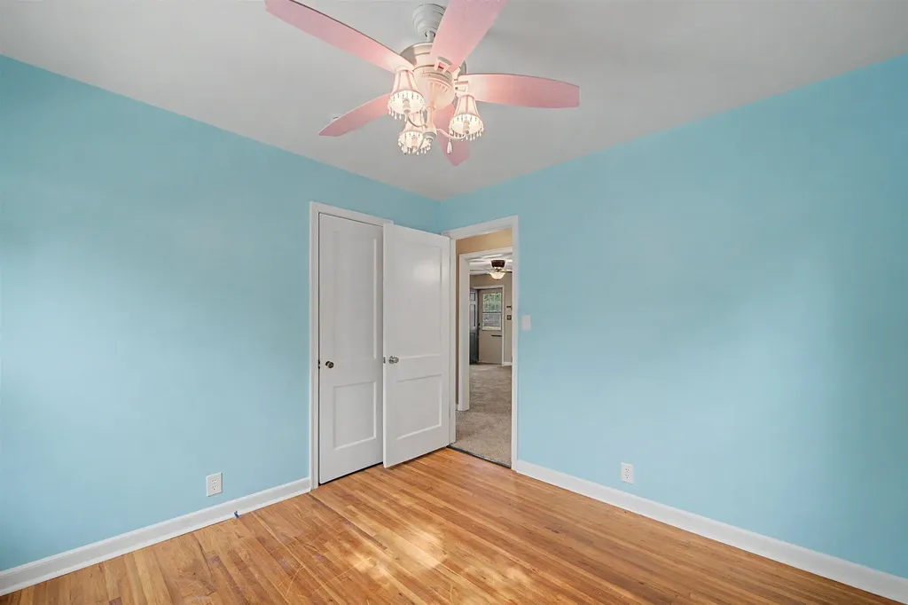 722 S Lightner Wichita KS 67218
