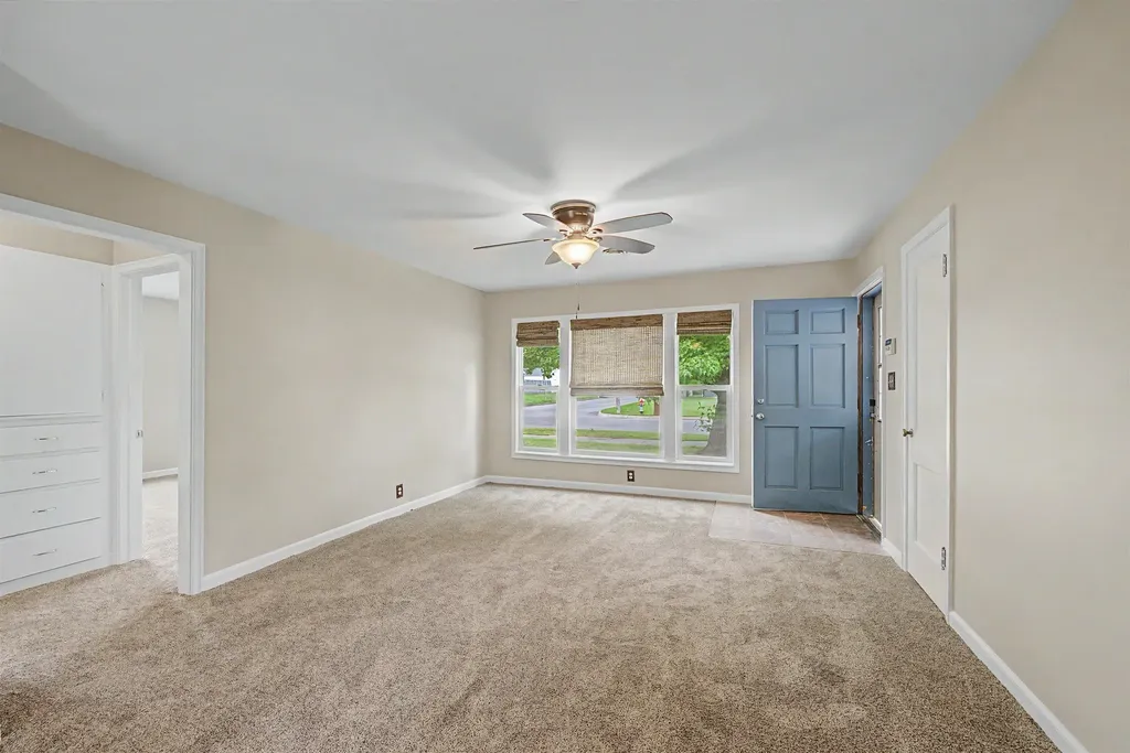 722 S Lightner Wichita KS 67218