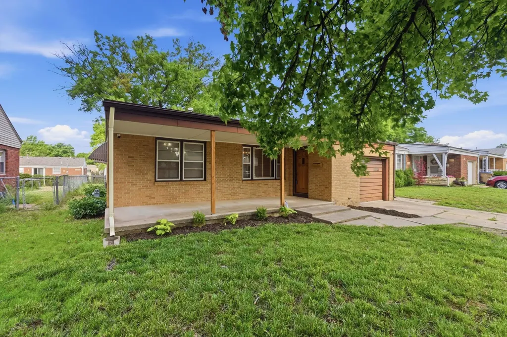 1651 S Windsor Wichita KS 67218