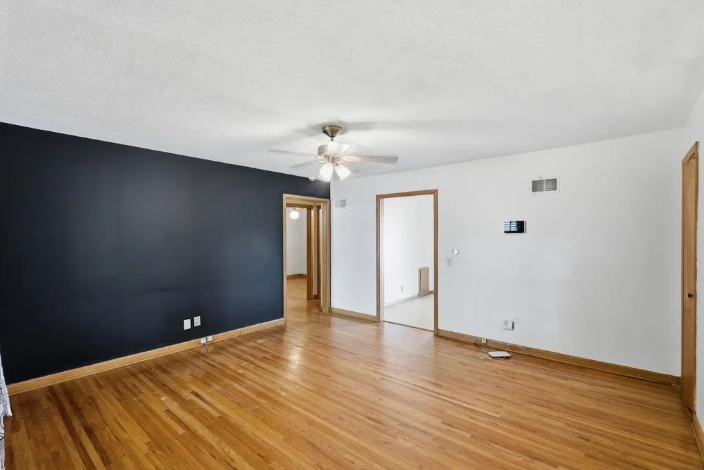 1651 S Windsor Wichita KS 67218
