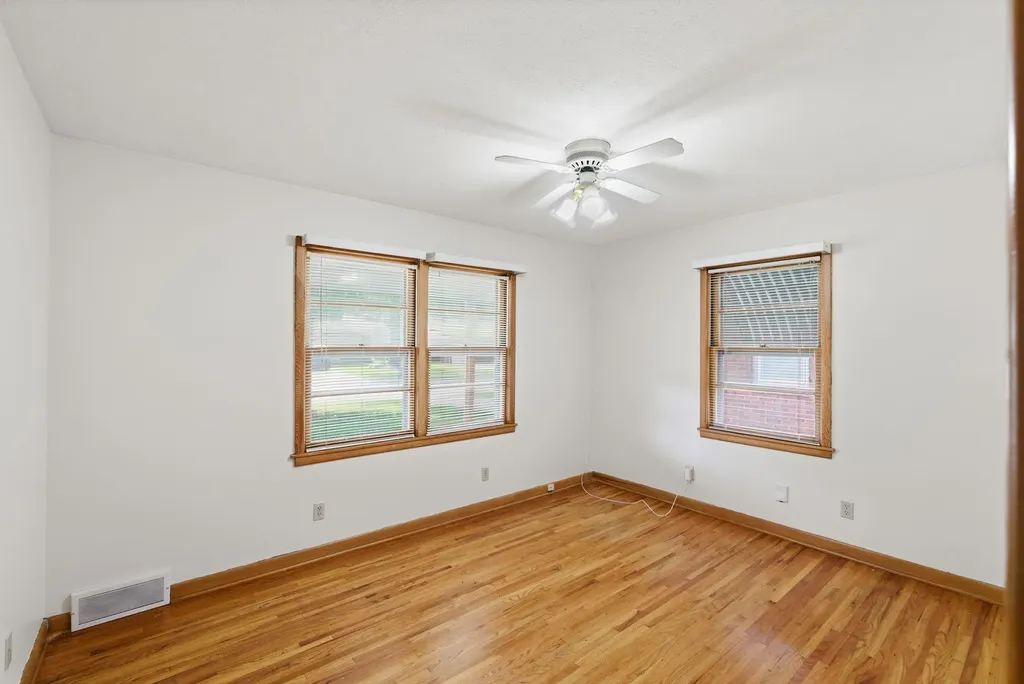 1651 S Windsor Wichita KS 67218