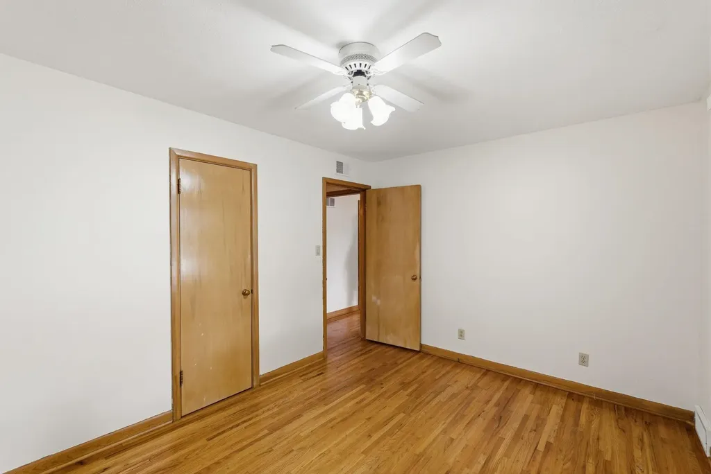 1651 S Windsor Wichita KS 67218