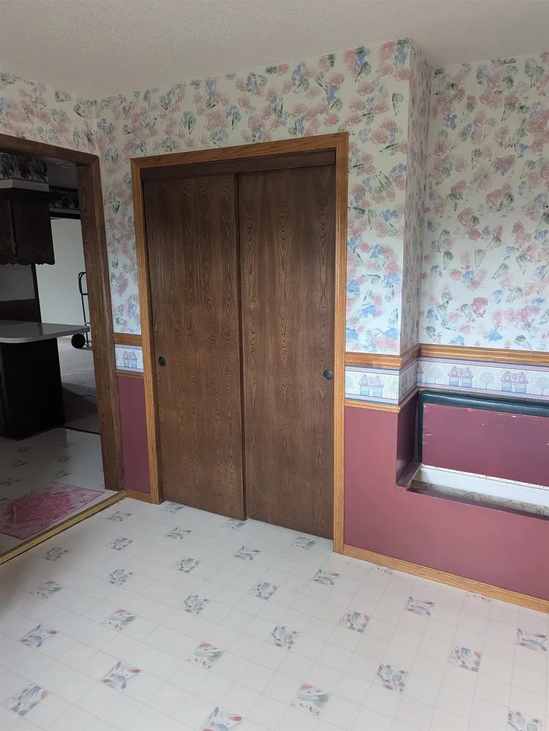 29705 W 21st N Garden Plain KS 67050