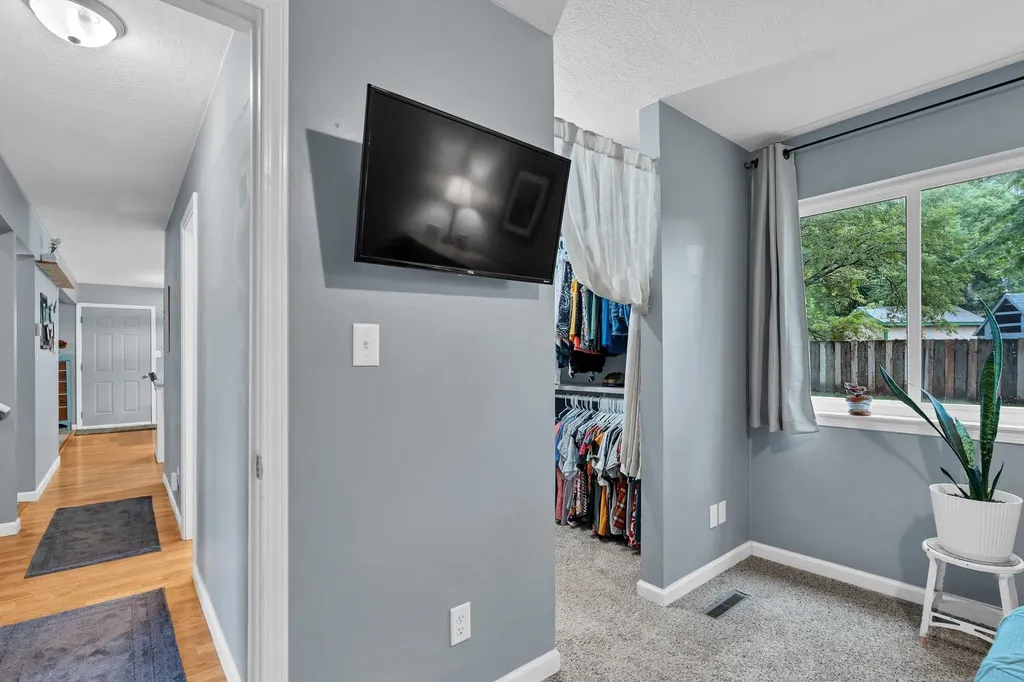 1209 Boyd Avenue Newton KS 67114