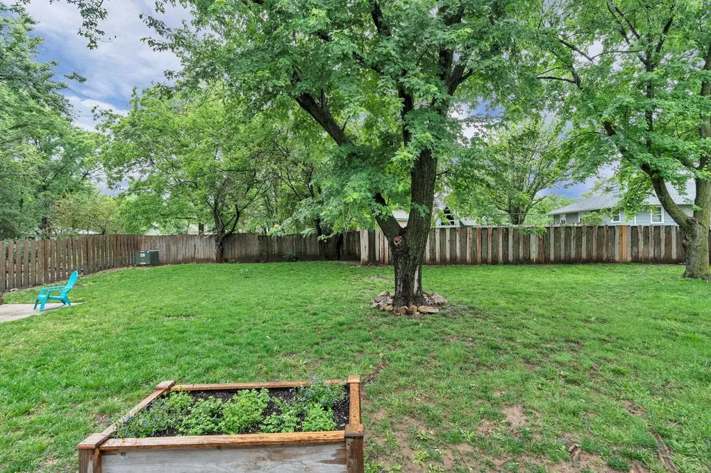 1209 Boyd Avenue Newton KS 67114