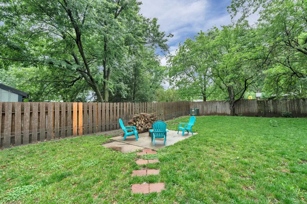 1209 Boyd Avenue Newton KS 67114