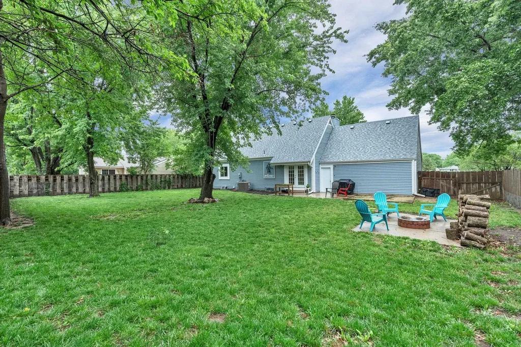 1209 Boyd Avenue Newton KS 67114