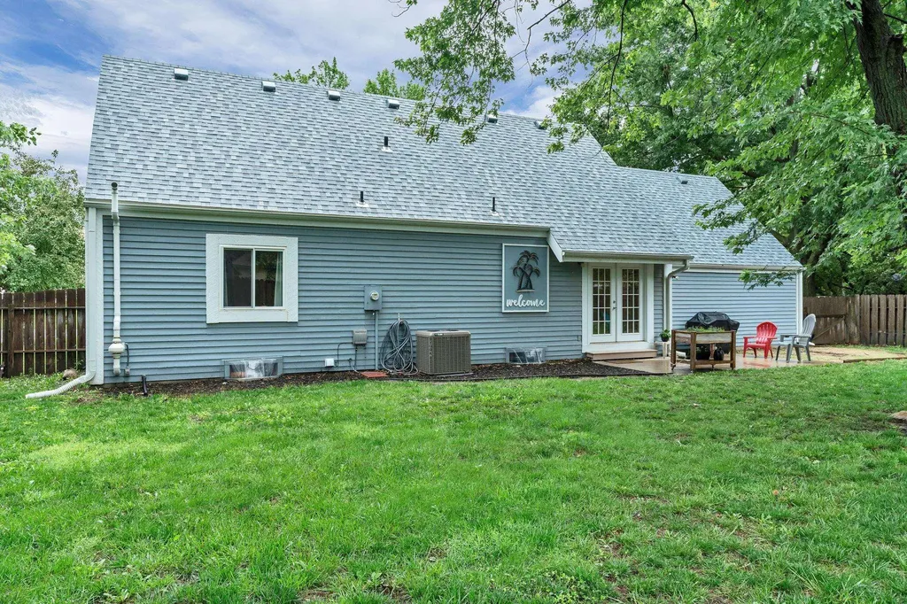 1209 Boyd Avenue Newton KS 67114