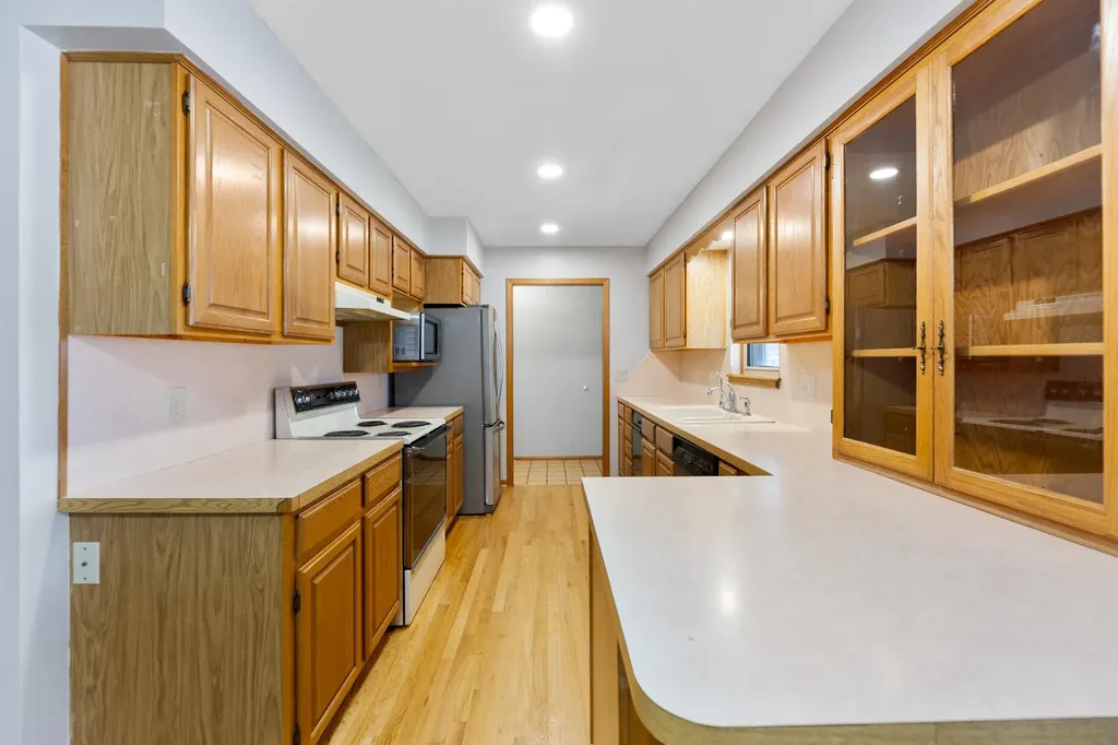 320 S 1st Avenue Clearwater KS 67026