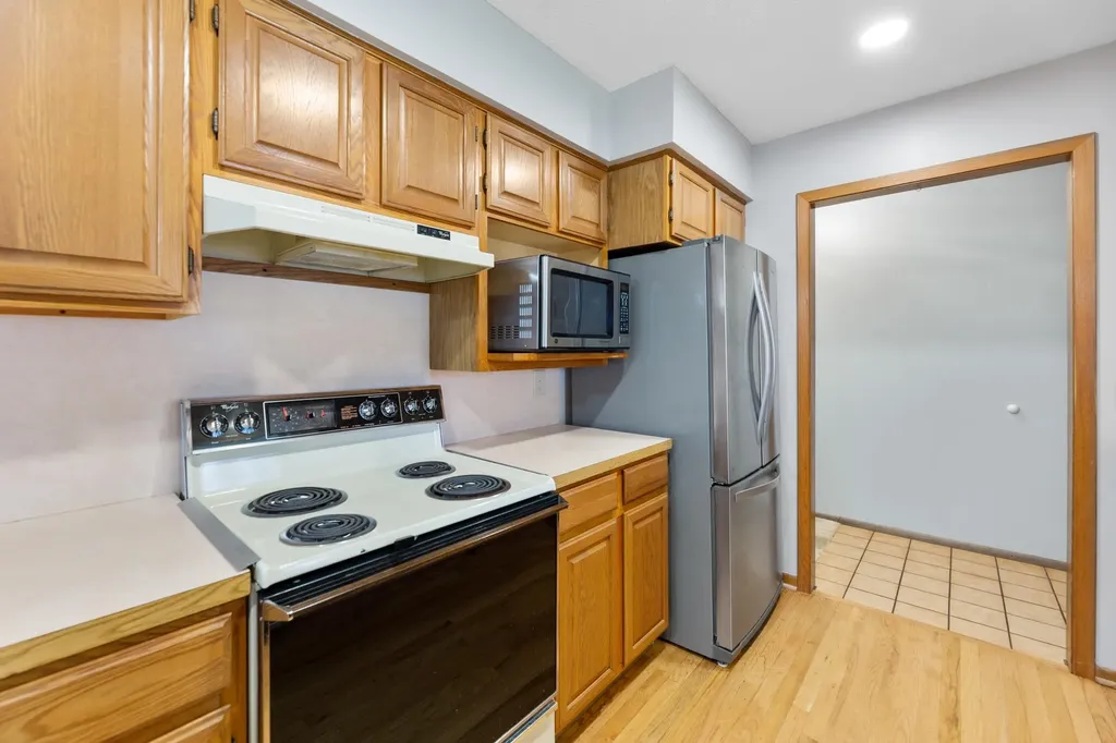 320 S 1st Avenue Clearwater KS 67026