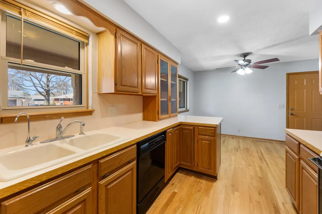 320 S 1st Avenue Clearwater KS 67026