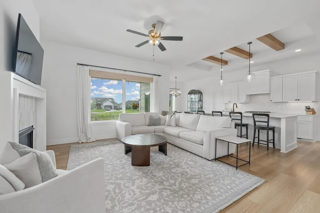 3140 N Pine Grove Circle Wichita KS 67205