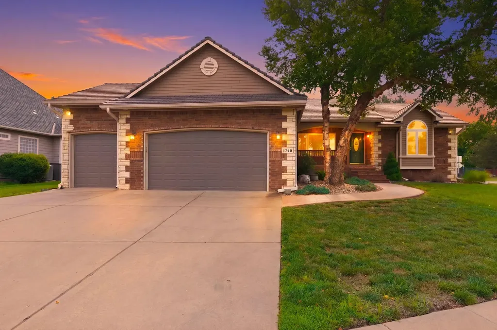 1760 E Tiara Pines Street Derby KS 67037