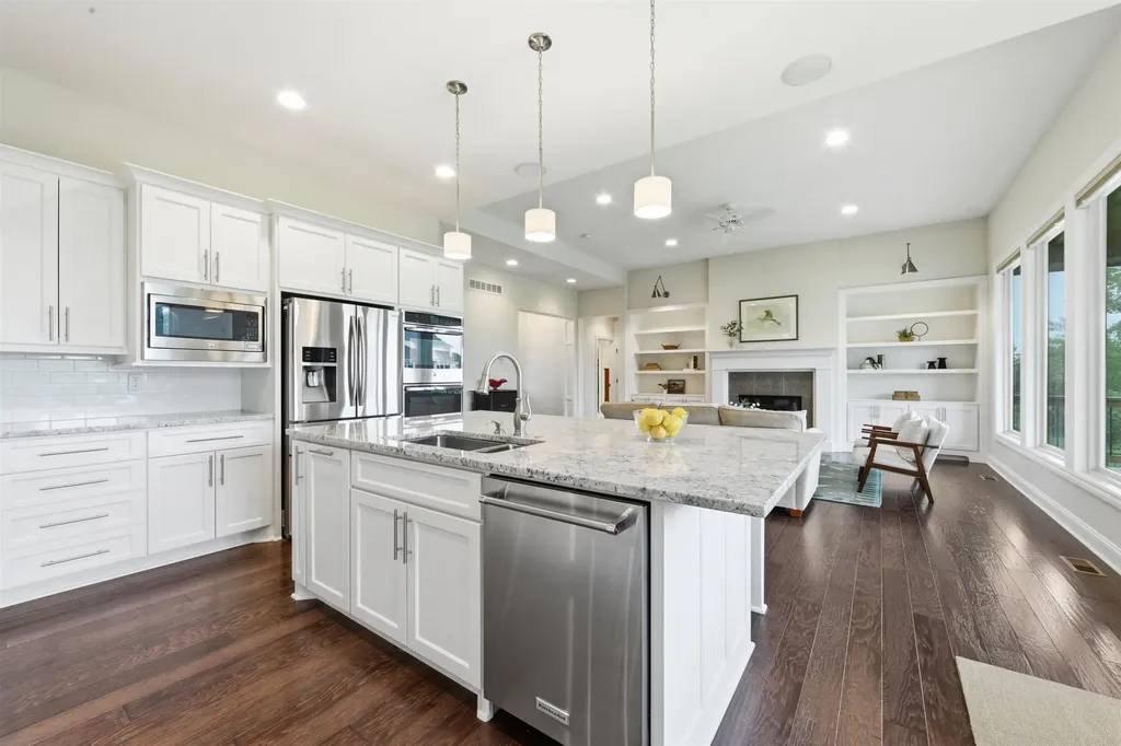 1813 N Wooddale Wichita KS 67230