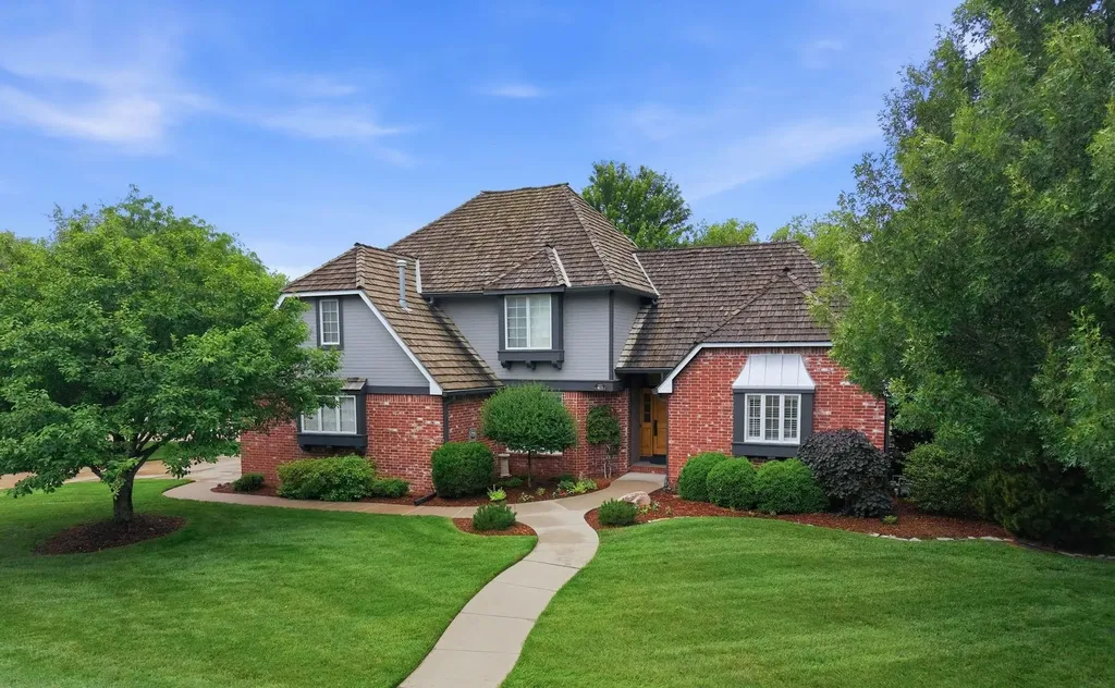 803 N Cypress Wichita KS 67206