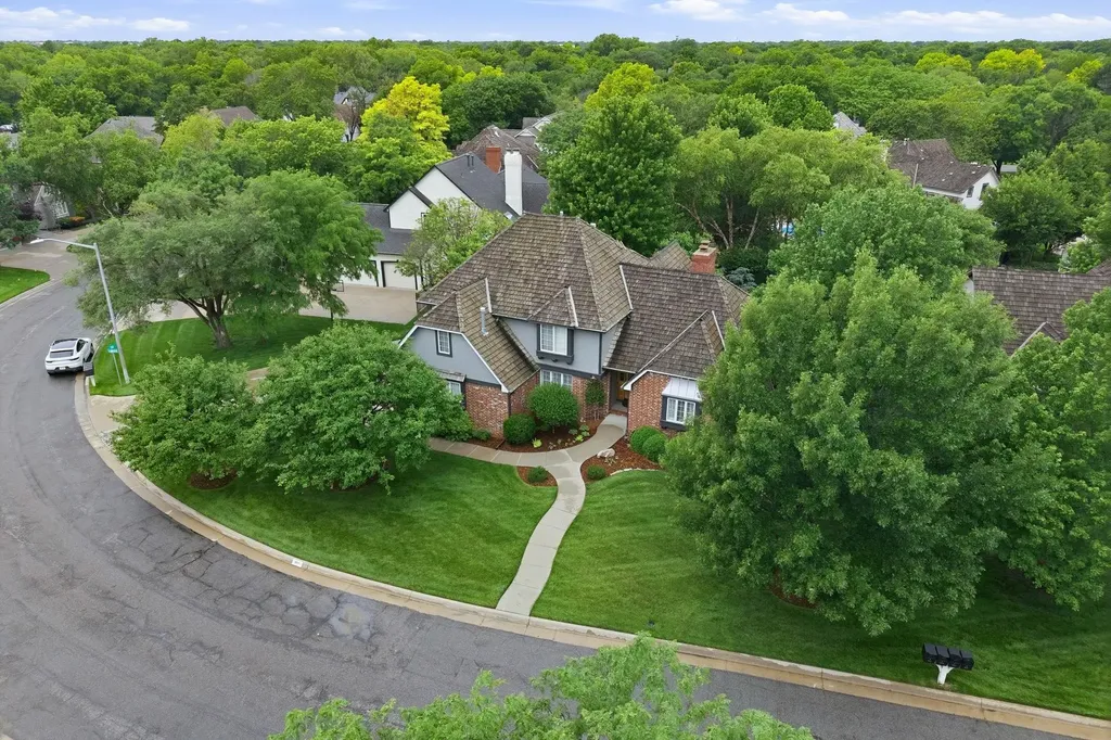 803 N Cypress Wichita KS 67206