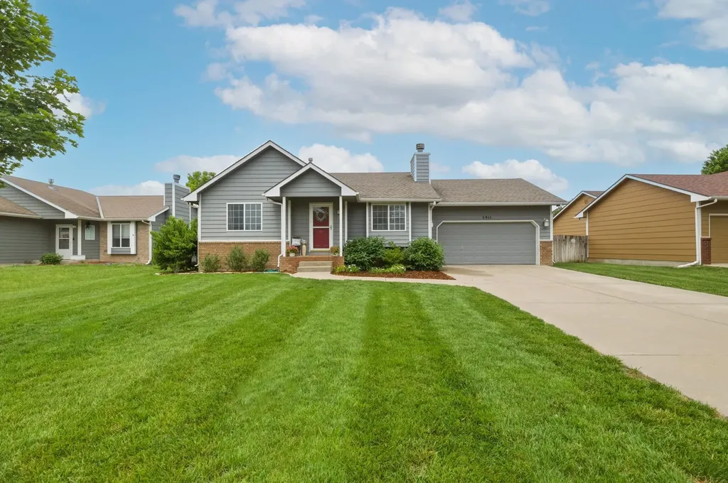 5911 N East Parkview Street Park City KS 67219