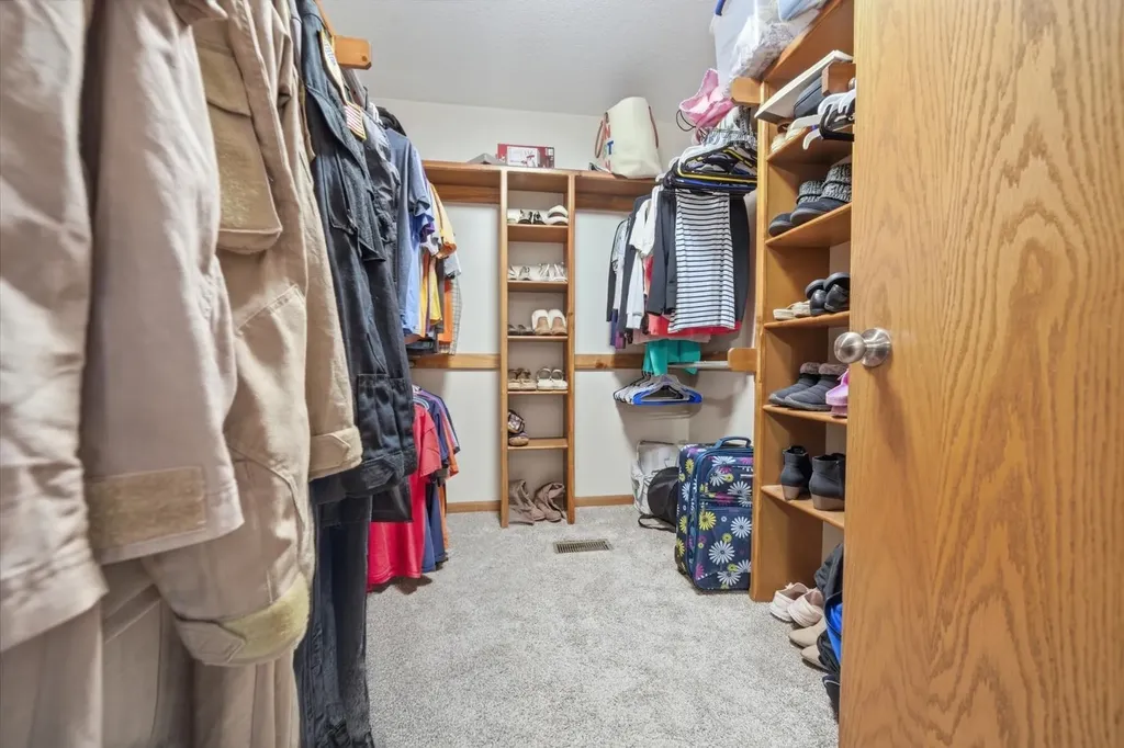 941 S Sandalwood Wichita KS 67230