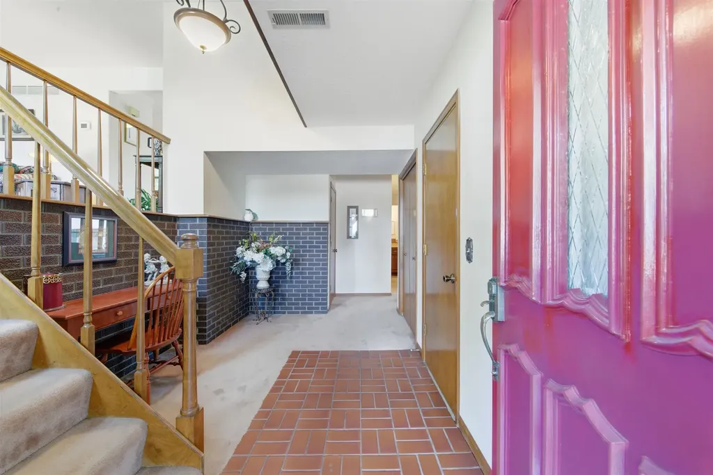 836 Trinity Court Newton KS 67114