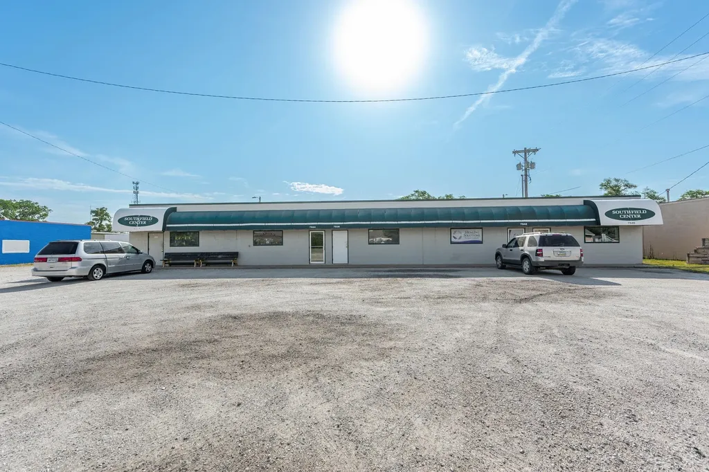 7530 N Broadway Haysville KS 67060