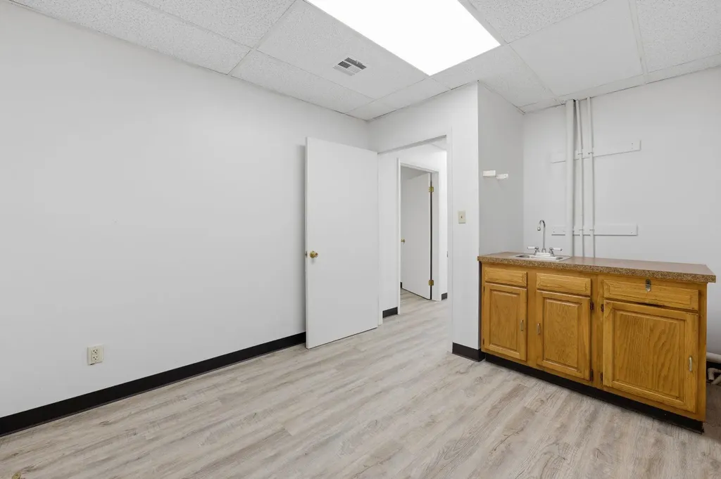 7530 N Broadway Haysville KS 67060