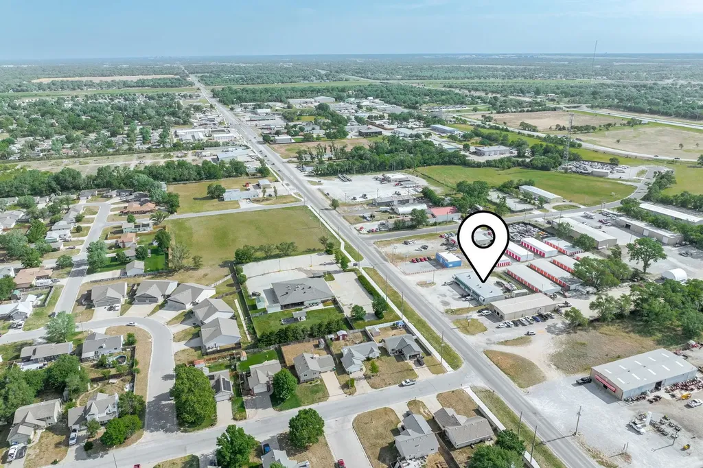 7530 N Broadway Haysville KS 67060