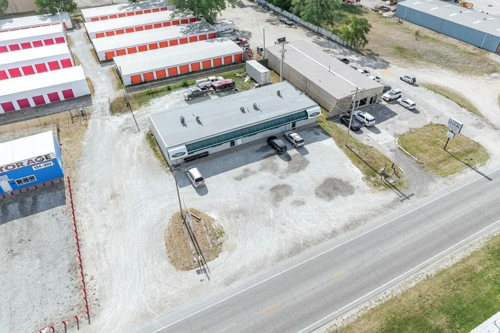 7530 N Broadway Haysville KS 67060