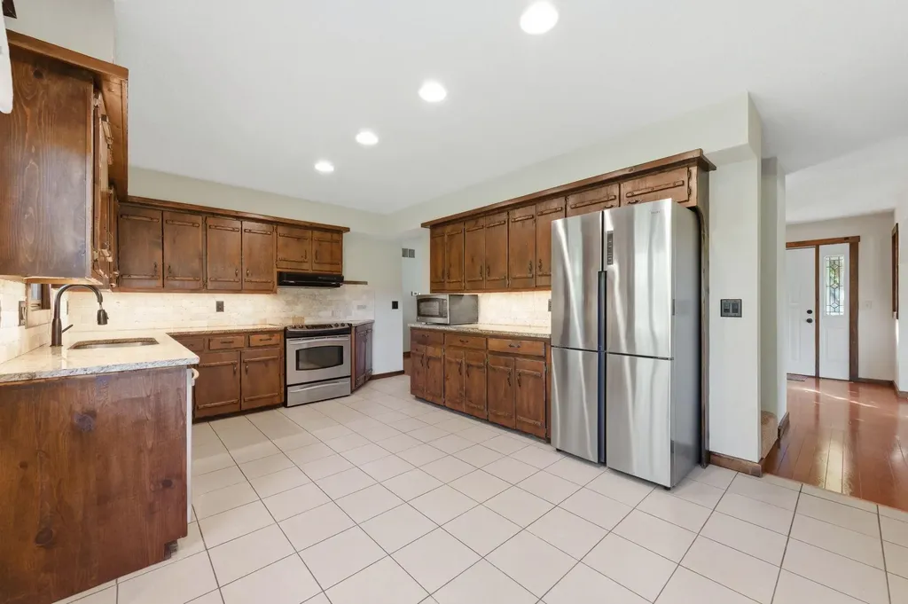 3261 N Hood Wichita KS 67204