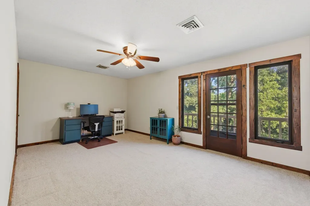 3261 N Hood Wichita KS 67204