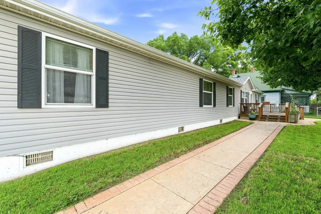 311 S Osage Wichita KS 67213