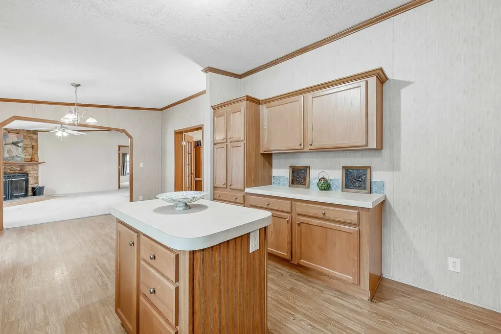 311 S Osage Wichita KS 67213