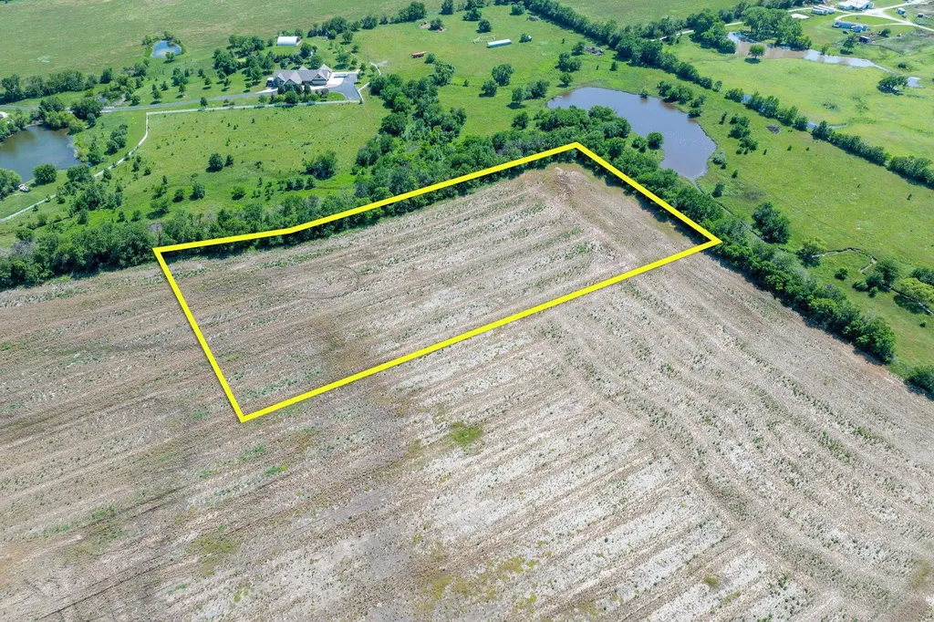 Lot 6 E Willow Oak Estates Wichita KS 67226