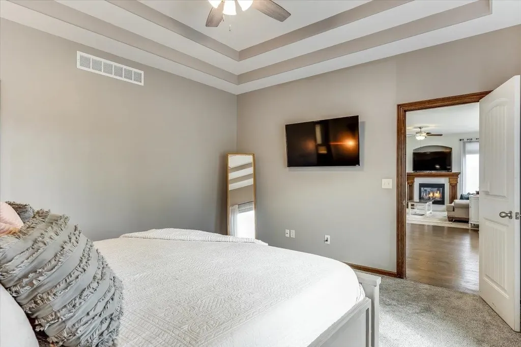 2332 N Lakeview Court Andover KS 67002