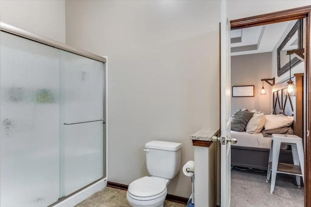 2332 N Lakeview Court Andover KS 67002