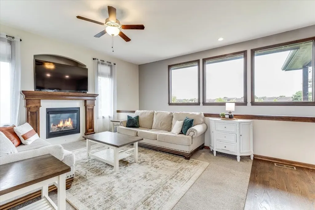2332 N Lakeview Court Andover KS 67002