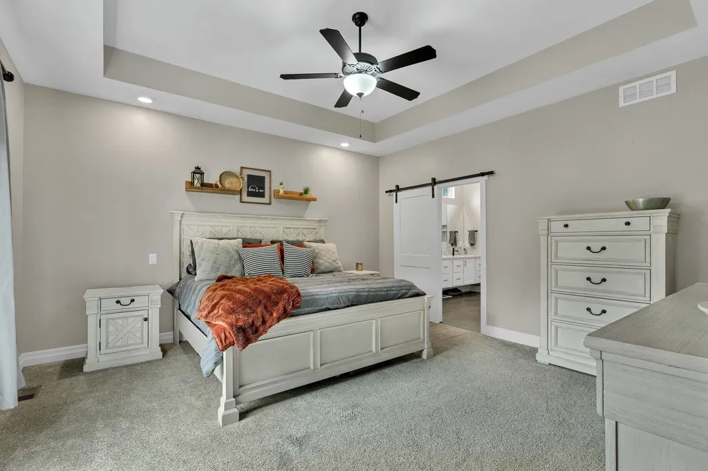 4502 N Ridge Port Wichita KS 67205