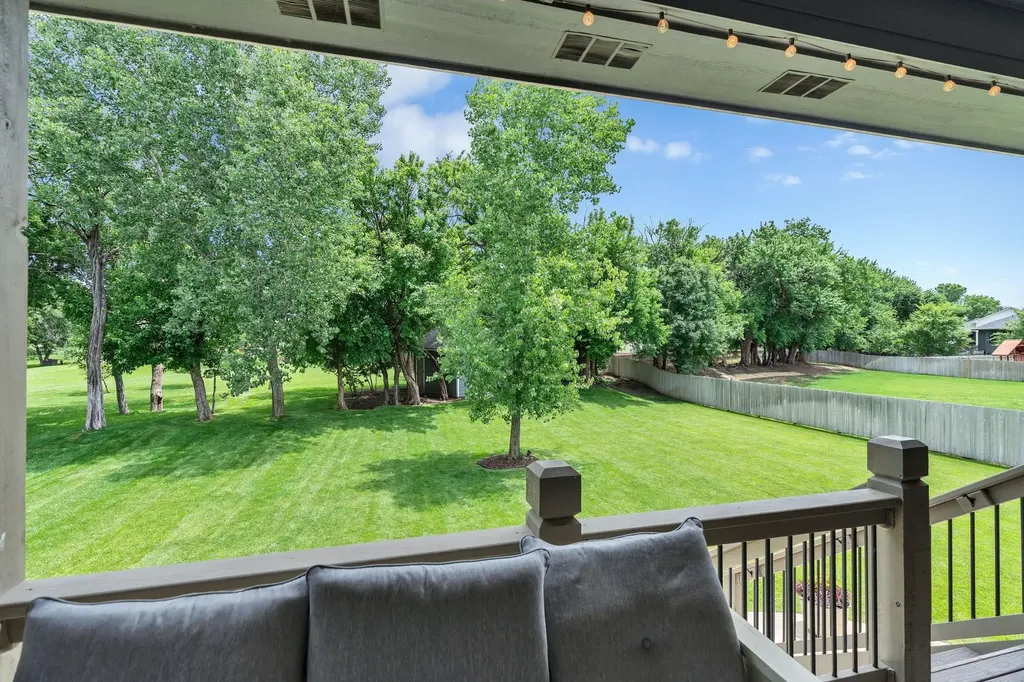 4502 N Ridge Port Wichita KS 67205