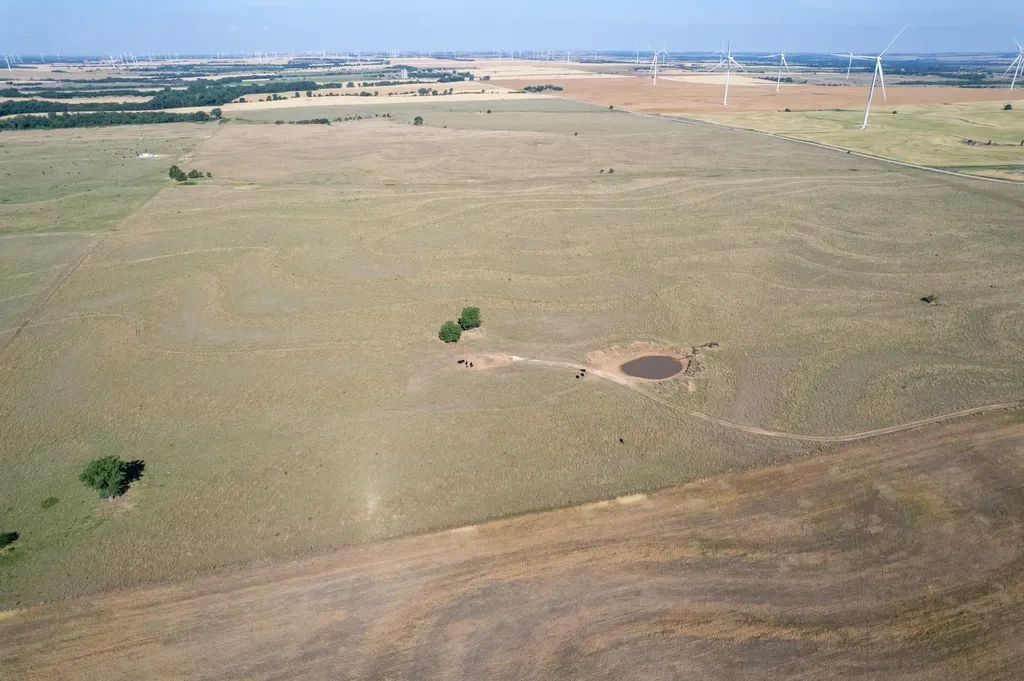 0000 NE 160 Road Harper KS 67058