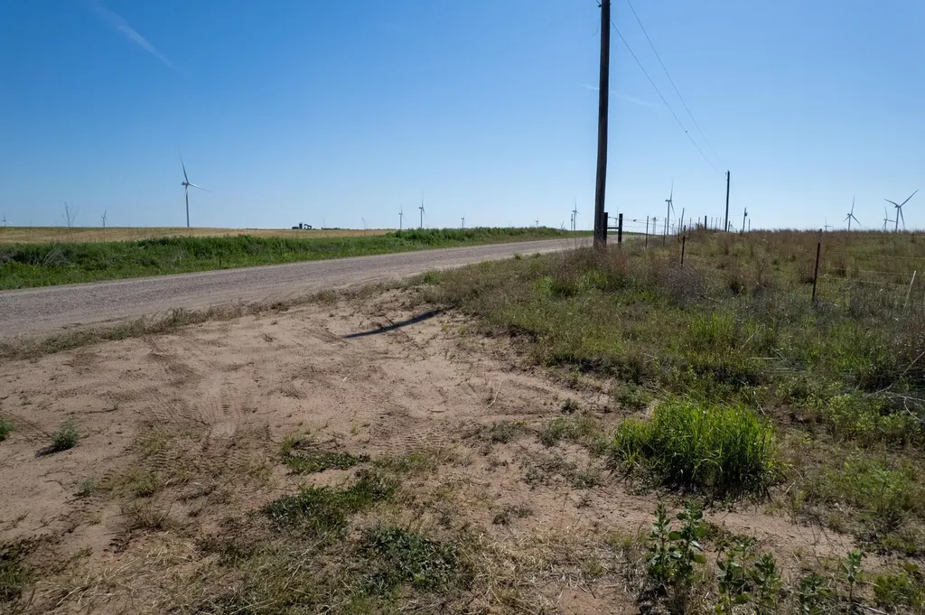 0000 NE 160 Road Harper KS 67058