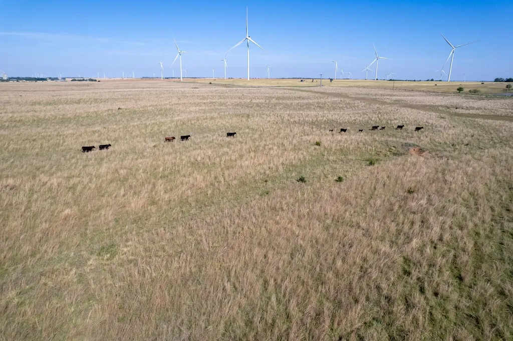 0000 NE 160 Road Harper KS 67058