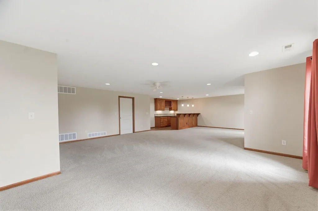 2228 N Sawgrass Derby KS 67037