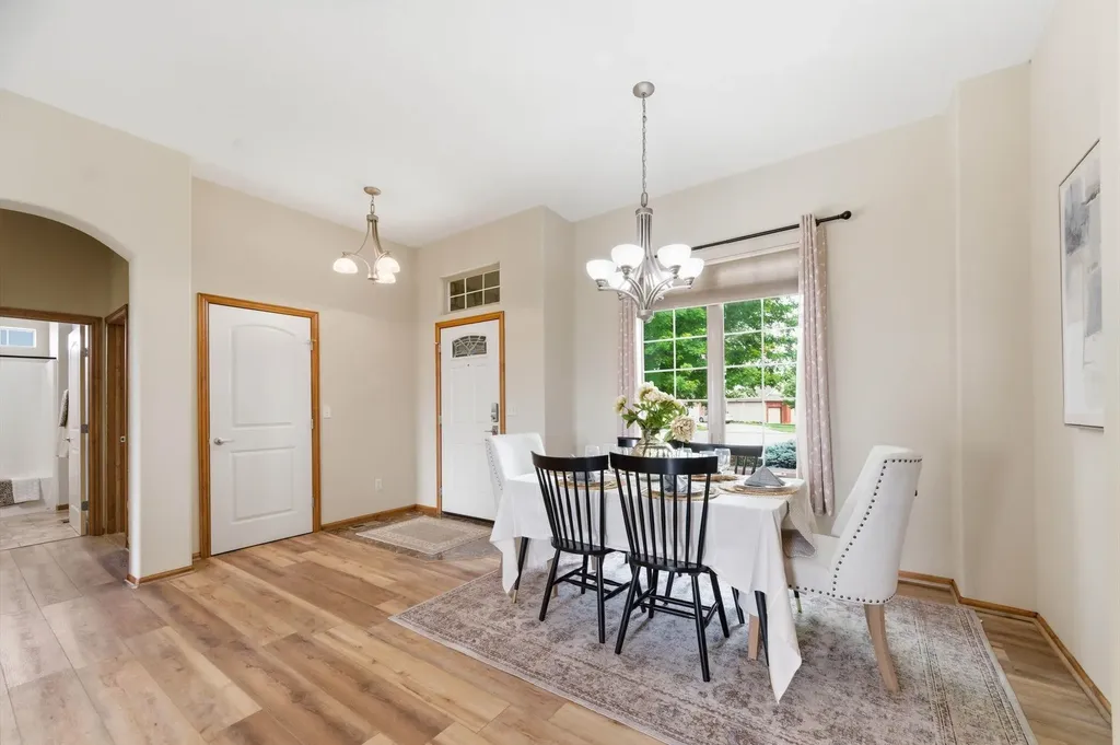 2228 N Sawgrass Derby KS 67037