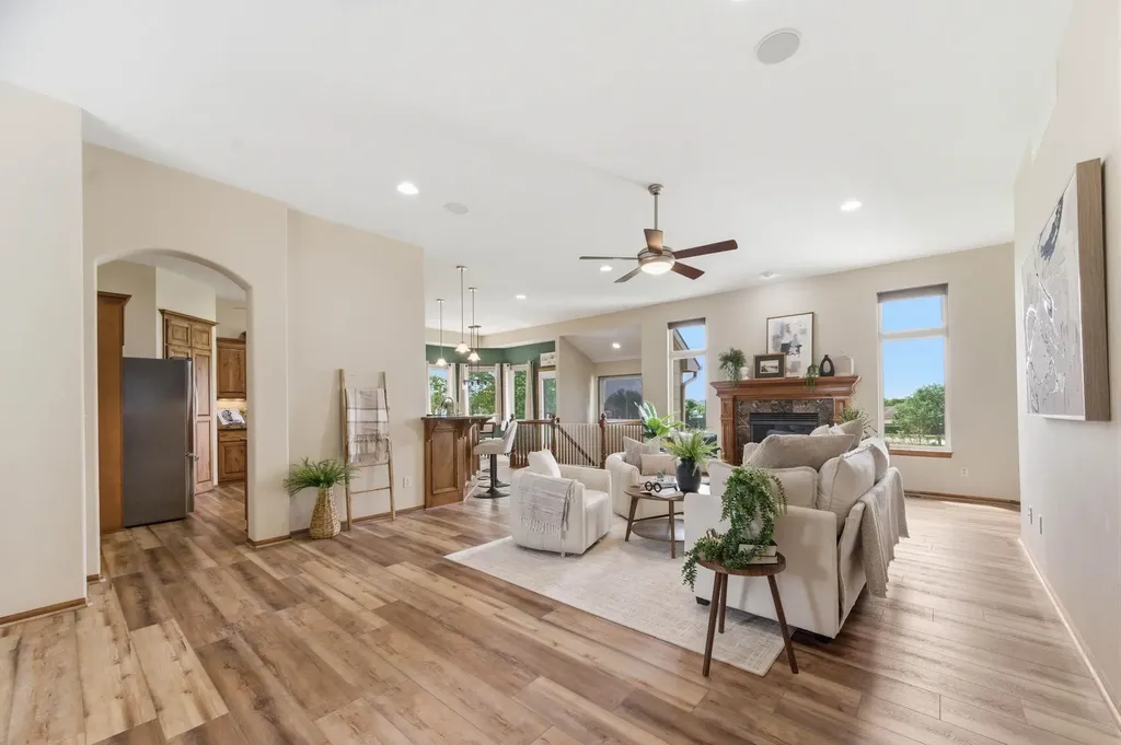 2228 N Sawgrass Derby KS 67037