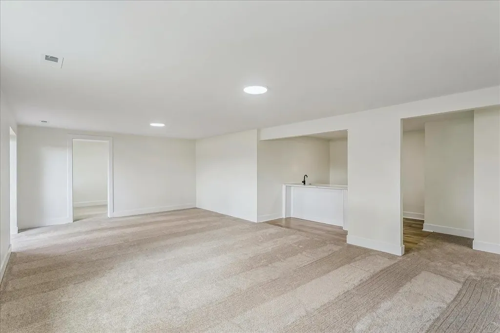 1201 N Oak Ridge Street Goddard KS 67052